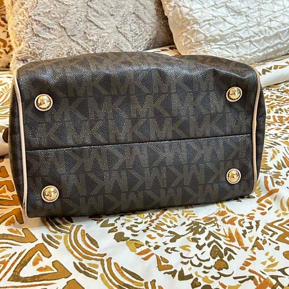 Michael Kors Brown Handbag - Picture 6 of 13